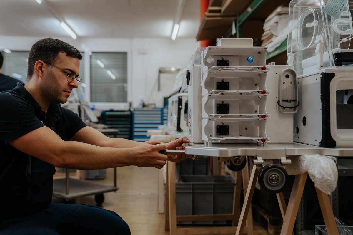 montage-maschinenbau-baugruppen-faellanden-schweiz-1 Maschinenbau Leichtmetallbau Montage von Baugruppen